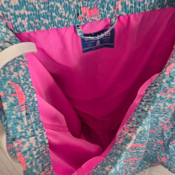 Chubbies Men's 7" Swim Trunks Blue Pink Flamingo Beach Summer Size XL - Picture 6 of 13